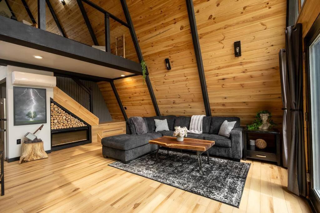 Valhalla Cabins Aframes With Hot Tubs & Sauna Cosby Εξωτερικό φωτογραφία