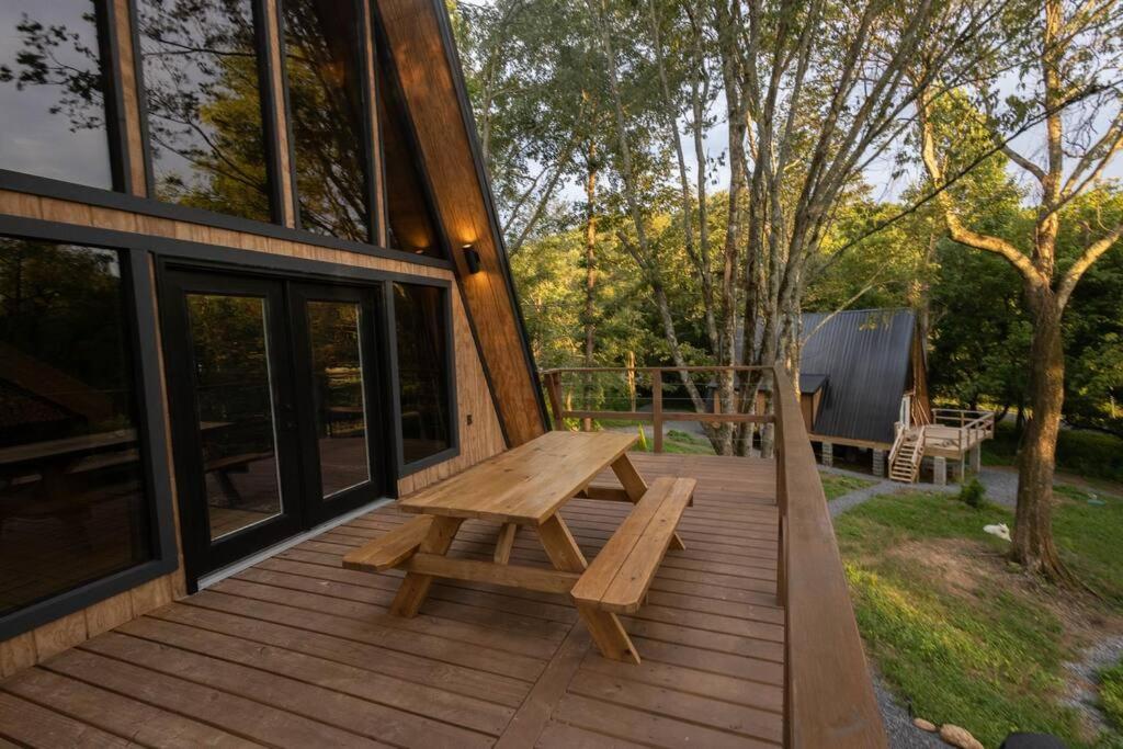 Valhalla Cabins Aframes With Hot Tubs & Sauna Cosby Εξωτερικό φωτογραφία
