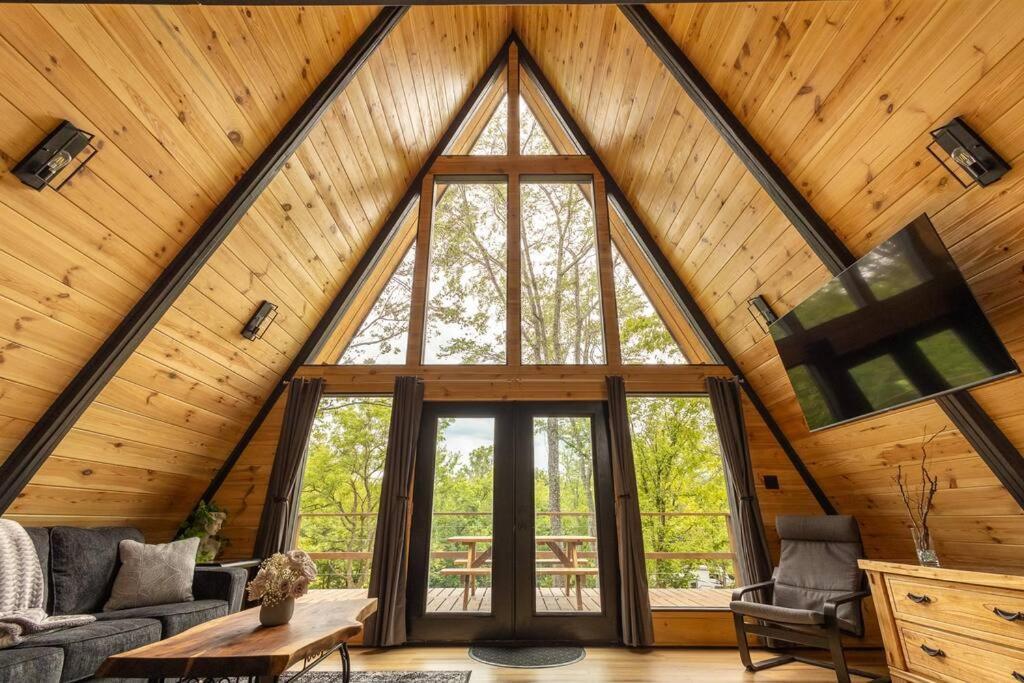 Valhalla Cabins Aframes With Hot Tubs & Sauna Cosby Εξωτερικό φωτογραφία