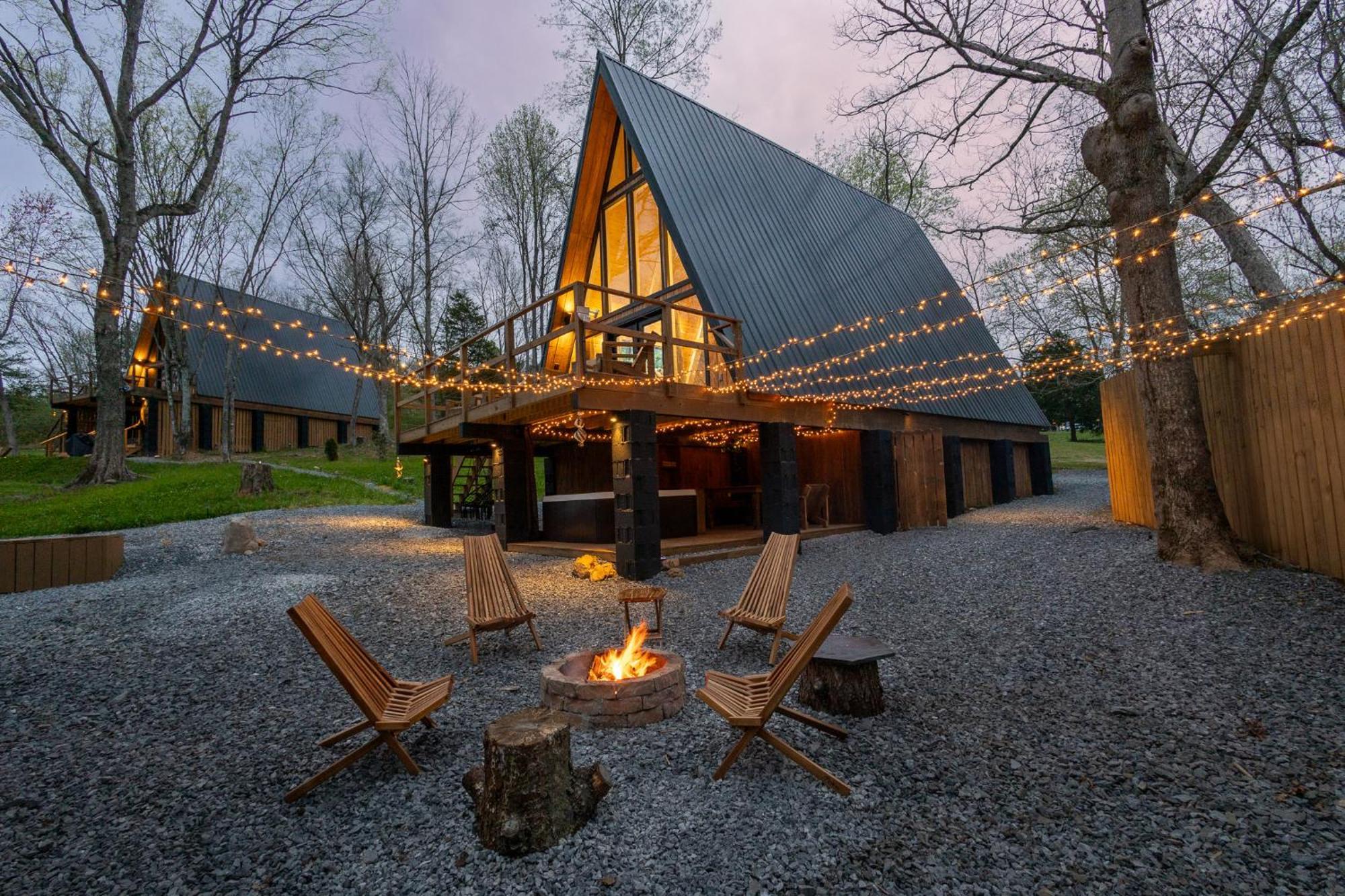 Valhalla Cabins Aframes With Hot Tubs & Sauna Cosby Εξωτερικό φωτογραφία